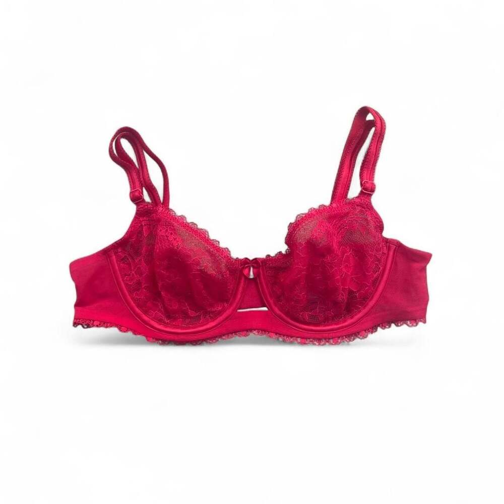 Victoria's Secret Very Sexy Balconette Bra 34B Red Lace